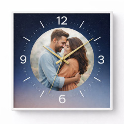 Hodiny z vlastní fotografie – noční obloha
