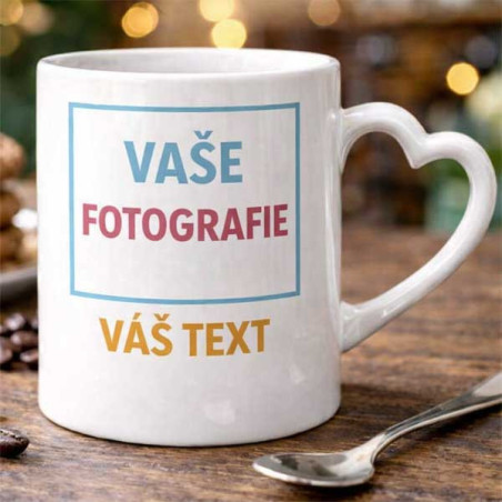 Hrnek s vlastním potiskem – ucho ve tvaru srdce