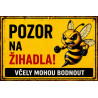 Cedule Pozor, včely – Agresivní včela výstraha