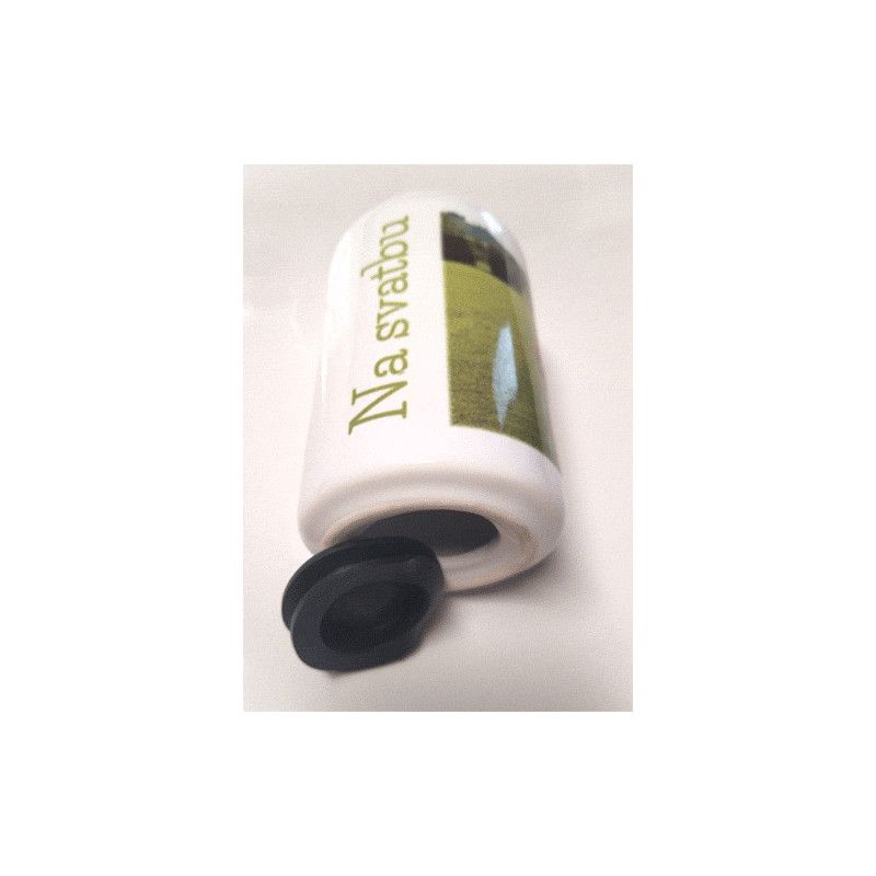 Pokladnička ve tvaru plechovky